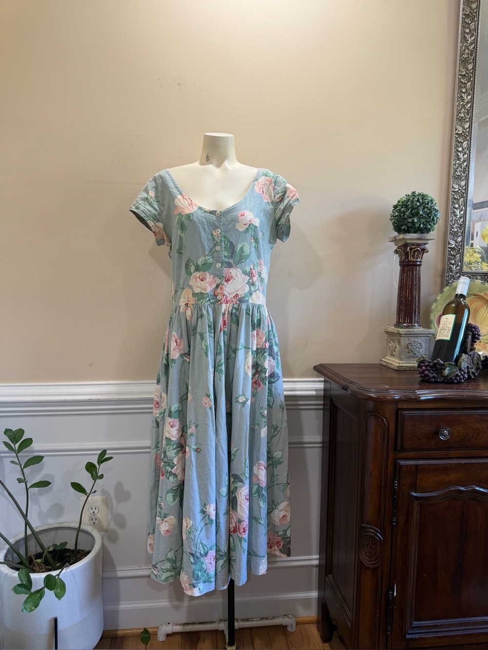 Vintage S.G. Gilbert Light Blue Floral Midi Dress - Classic Fit